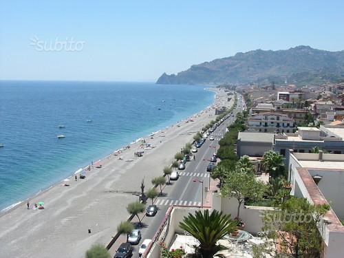 Appartamento Gambero Beach 圣泰雷萨迪里瓦 外观 照片