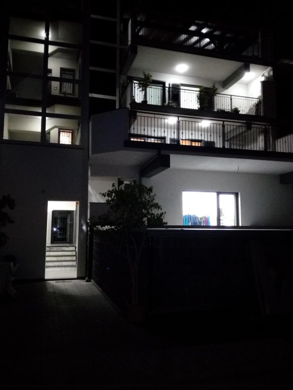 Appartamento Gambero Beach 圣泰雷萨迪里瓦 外观 照片